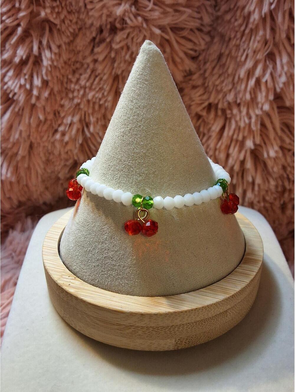 WHITE BEAD STRETCH CHERRY BRACELET